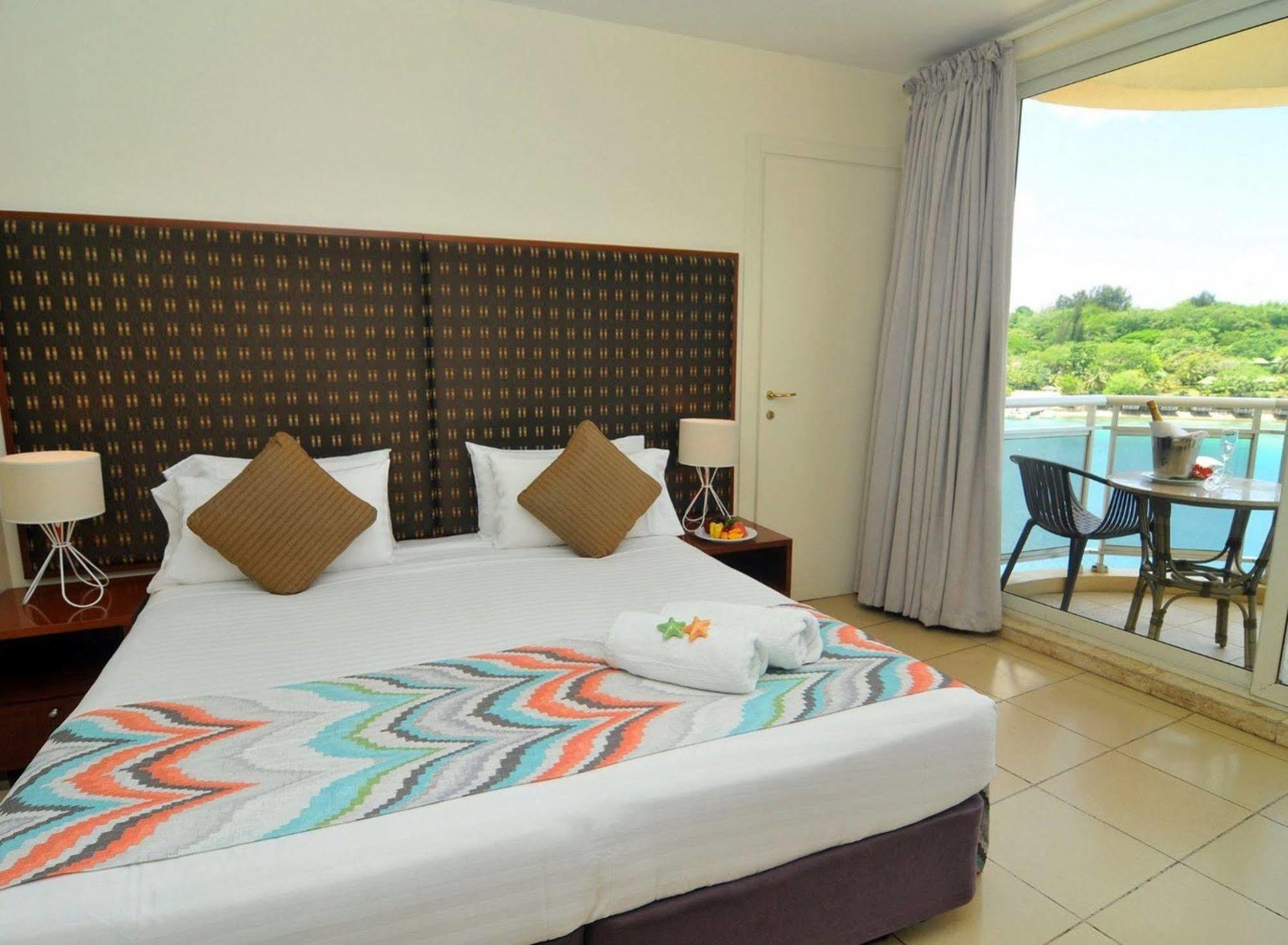 Grand Hotel & Casino Port Vila Eksteriør billede